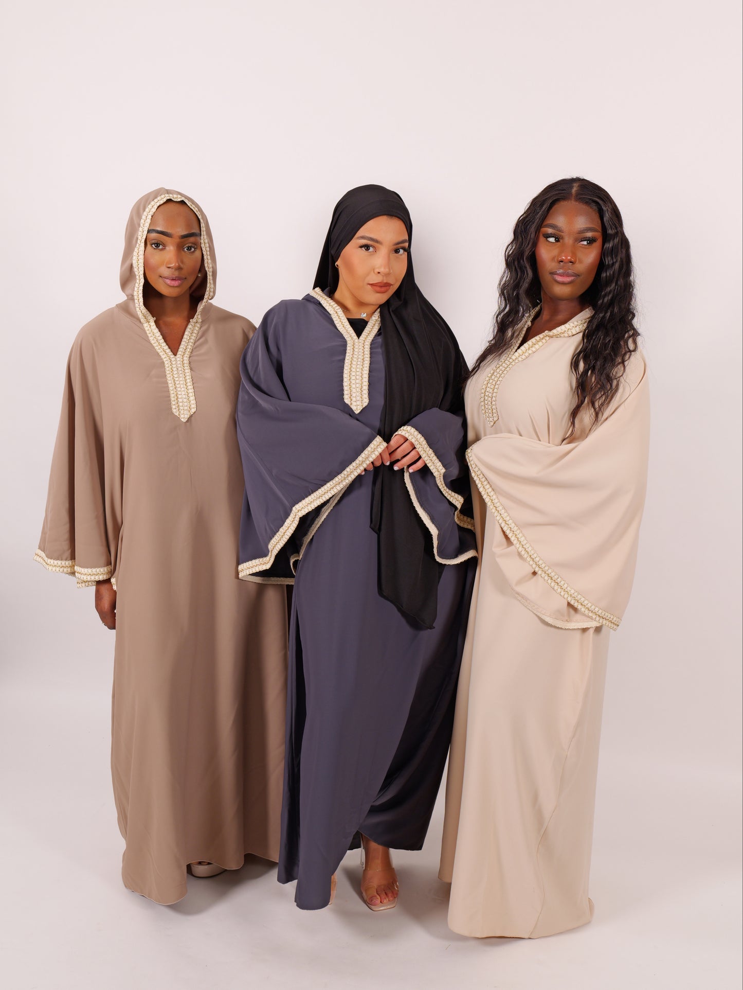 Abaya capuche manches évasée gris souris