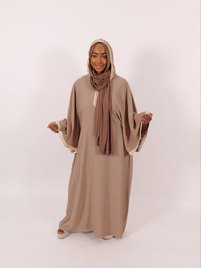 Abaya capuche manches évasée taupe